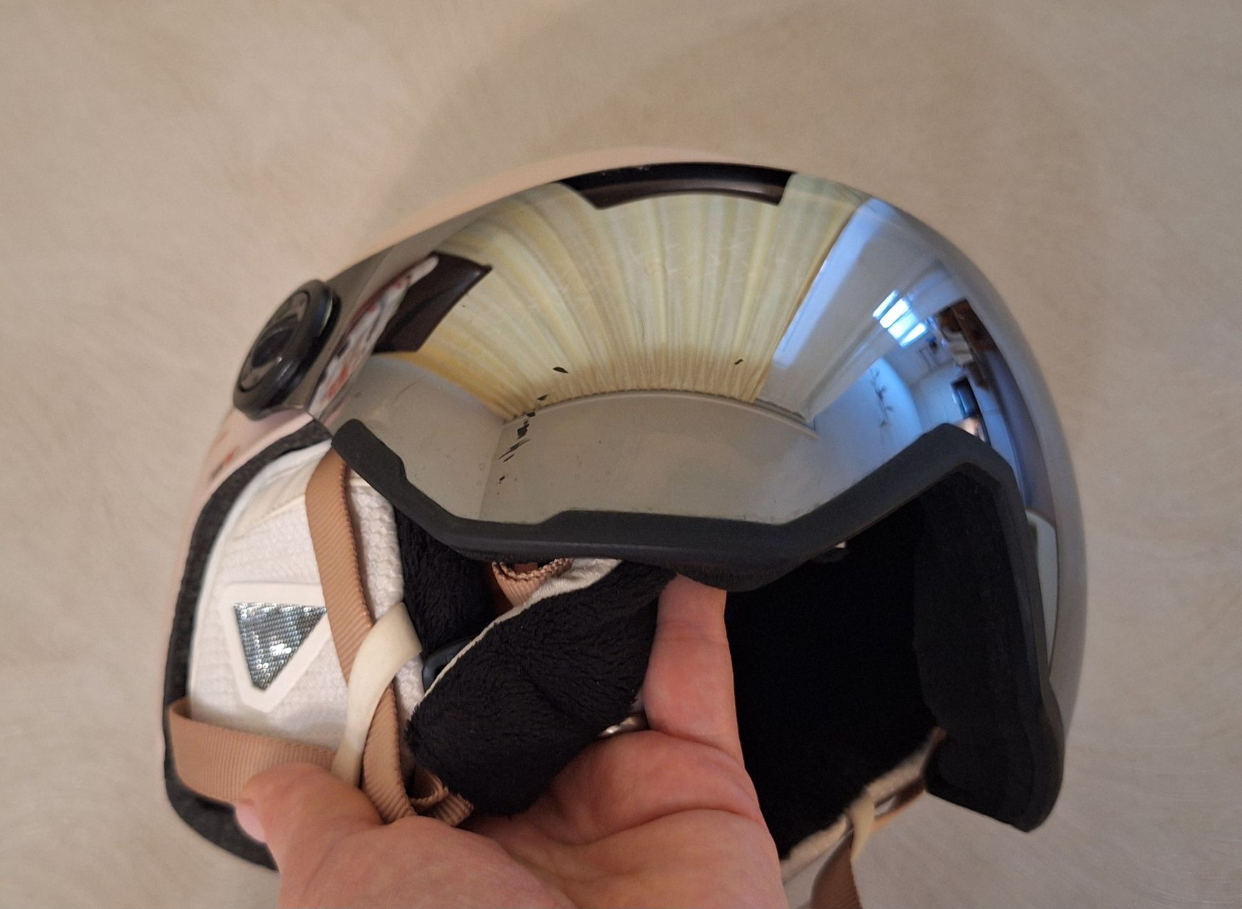 Caschi: Casque de ski Cairn Eclipse avec visière taille 56-58 cm – Usato da Fribourg venduto da Ninitica 6