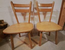 Zwei Vintage Kinderstühle aus Holz Grösse 30/66 cm (Nr 2)