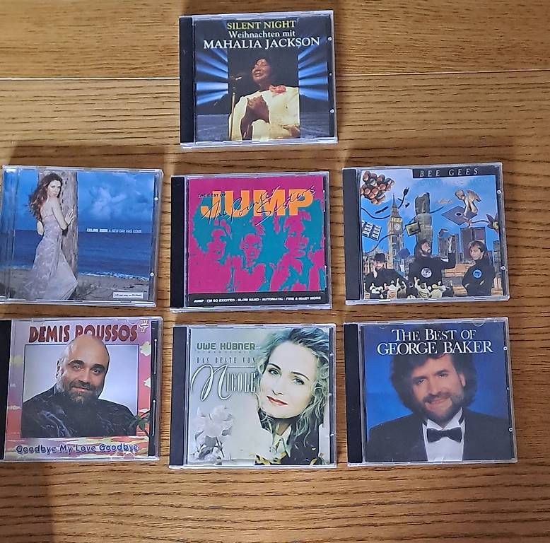 CDs: Einzel- und Doppel CD's – Gebraucht aus Untersiggenthal von Myrthamw