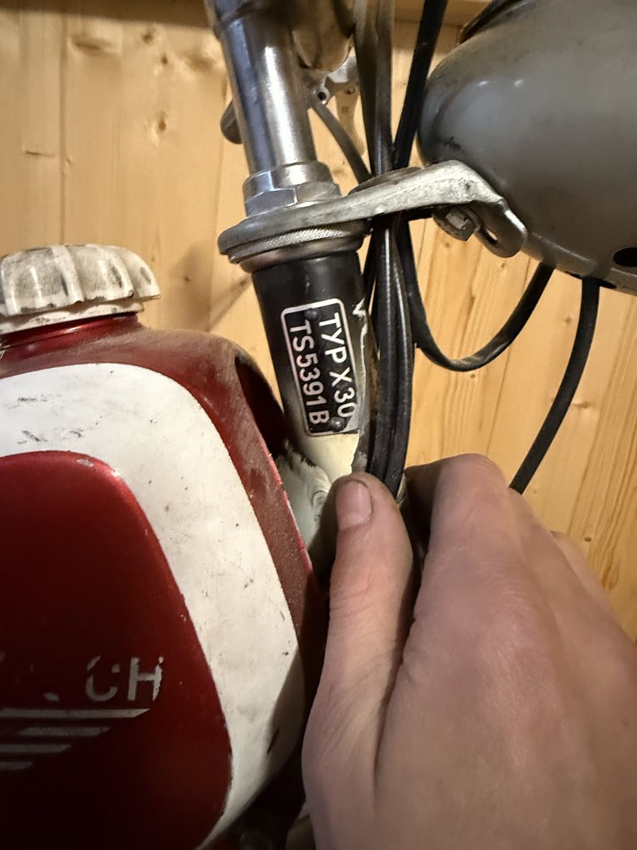 Puch Ciclomotori: Puch Velux x30 – Usato da Linden venduto da Robin.36 5