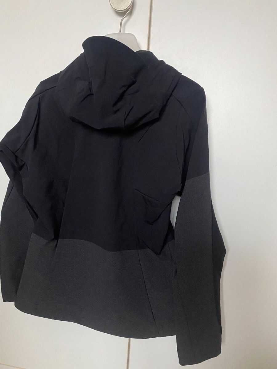 Mammut Giacche: Mammut Eisfeld Light Softshell Jacke S – Nuovo (secondo la descrizione) da Zürich venduto da Altruisti 6