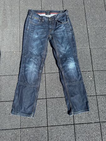 Jean's moto Scott taille 33 avec protection genoux