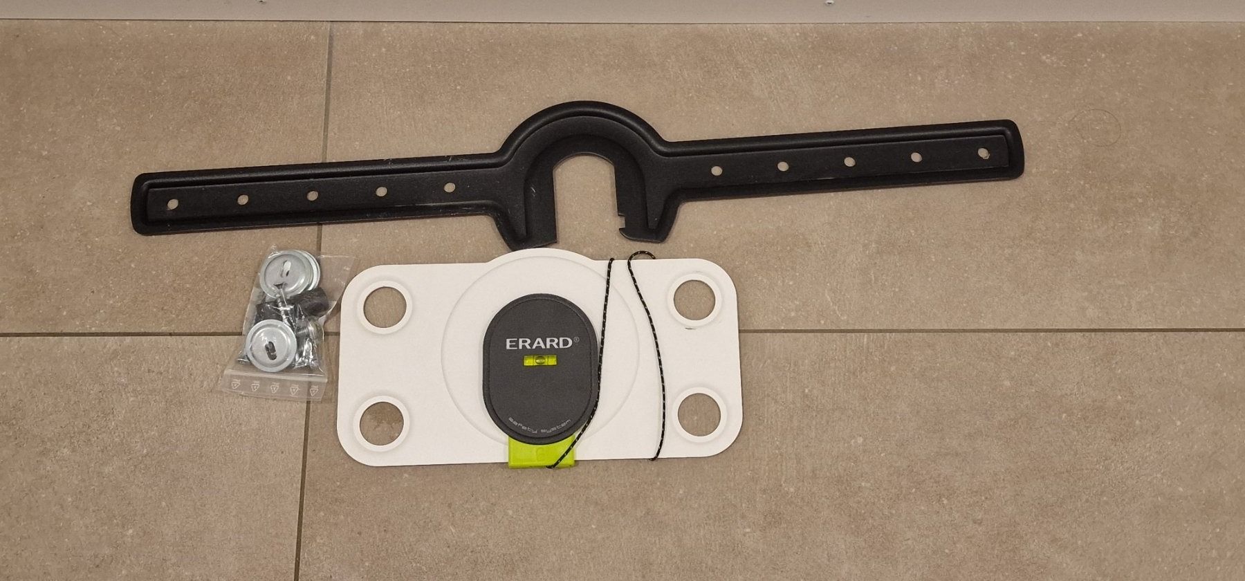 Supporti a parete: Erard FIXIT 600 Wall mount – Usato da Echichens venduto da aegis0129