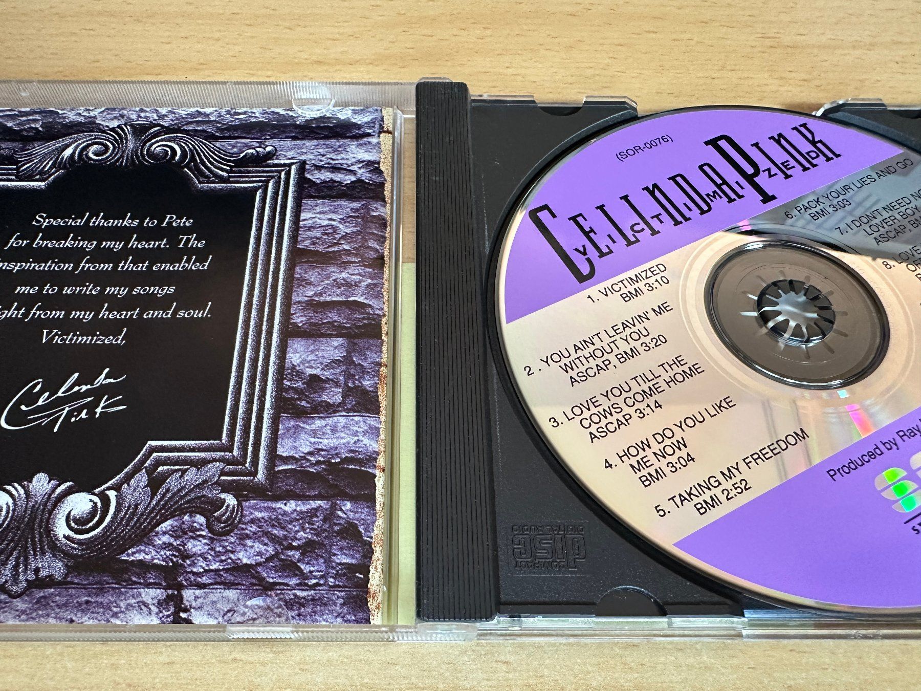 CD: Celinda Pink – Victimized – Usato da Rikon im Tösstal venduto da Alpenmutz 2