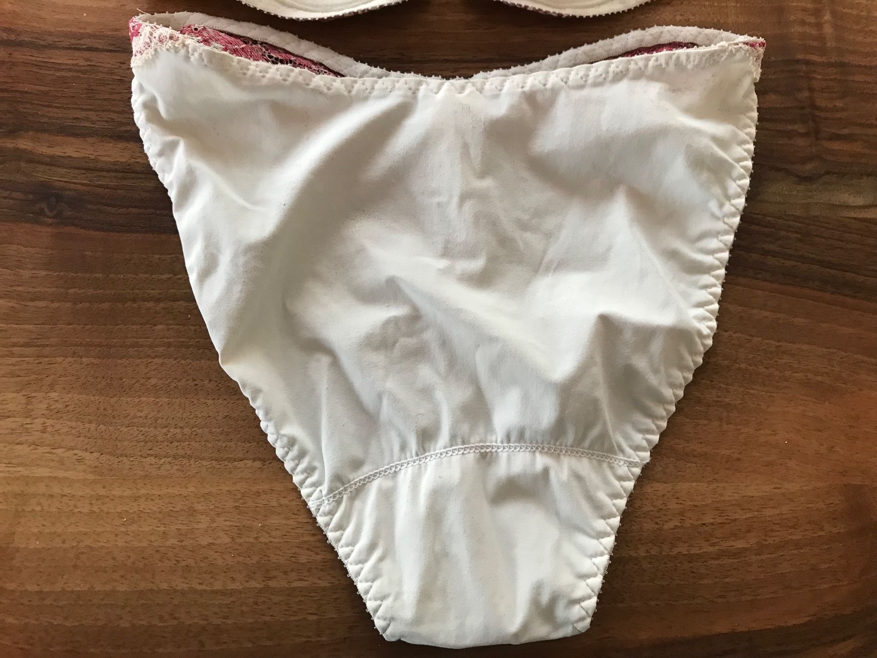 Altra biancheria intima: Zweifarbiges Spitzen- BH-Set Balconnet Slip – Nuovo (secondo la descrizione) da Alpnach Dorf venduto da marvo 4