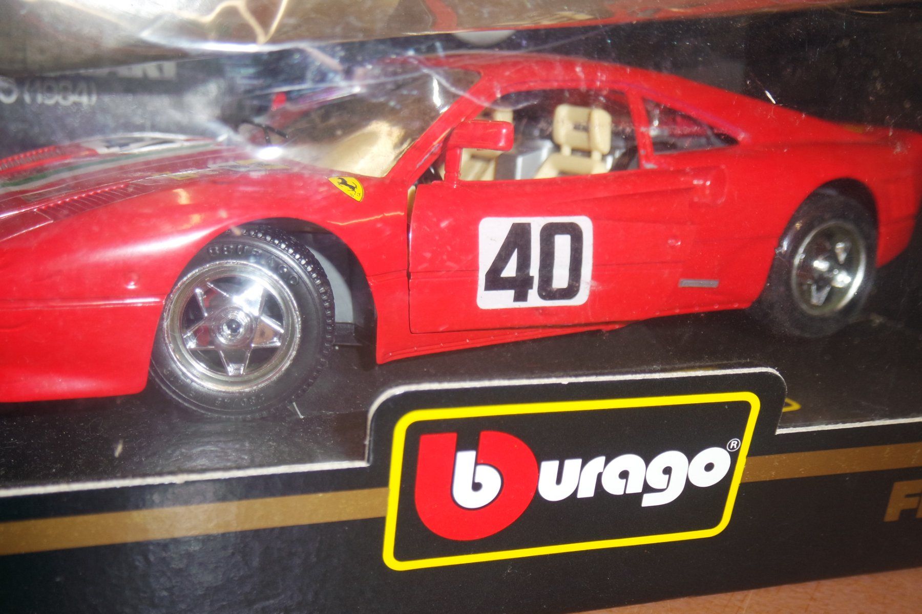 Ferrari Modellini d'auto: FERRARI  GTO     ( 1/18 ) – Usato da Avenches venduto da WEBHobby 2