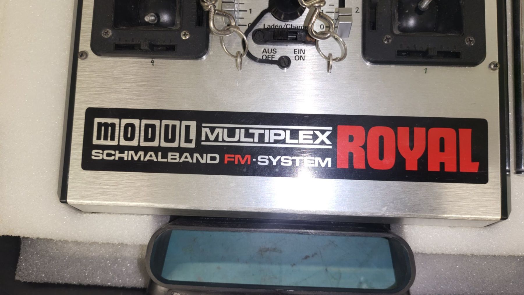 Multiplex Fernsteuerungen: Multiplex Royal MC-20 émetteur RC 35MHz FM – Gebraucht aus Versoix von Dragi1201 3