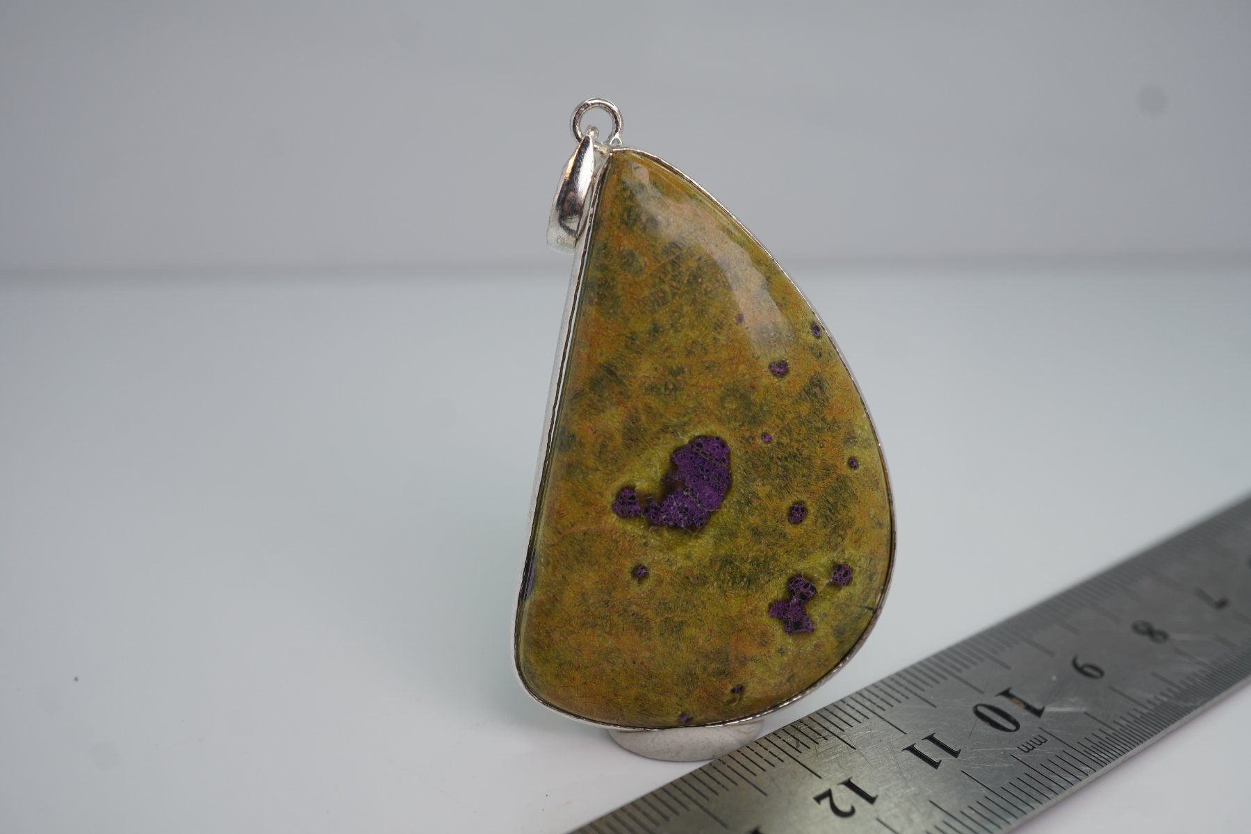 Mineralien & Heilsteine: Stichtit Neuseeland    925 Silber  Anhänger   by  "TOPSTONE" – Neu und originalverpackt aus Eschenbach SG von topstone