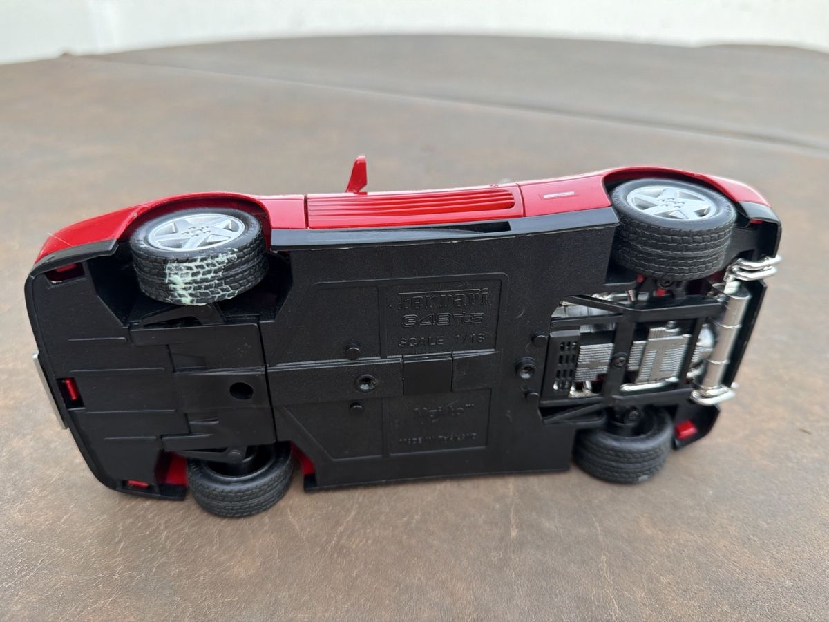 Maisto Voitures modèles: Ferrari 348 TS - 1/18 - Maisto – D'occasion à Wolfwil par Rolex1 7