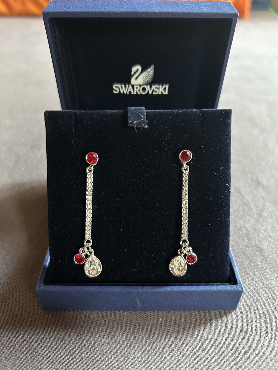 Swarovski Ohrringe & -stecker: Swarovski Ohrringe  – Neu (gemäss Beschreibung) aus Aeschi b. Spiez von davidS744