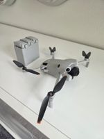 DJI Mini 4 Pro Drone mit 3 Akkus & Tasche, Top Zustand 
