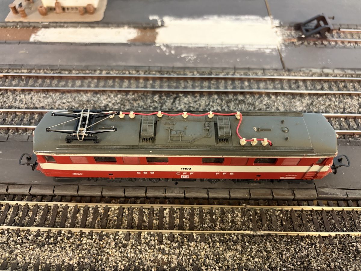Lima Modelleisenbahnen: Swiss Express SBB CFF FFS, Lima – Gebraucht aus Rochefort von ise_c7lc 4