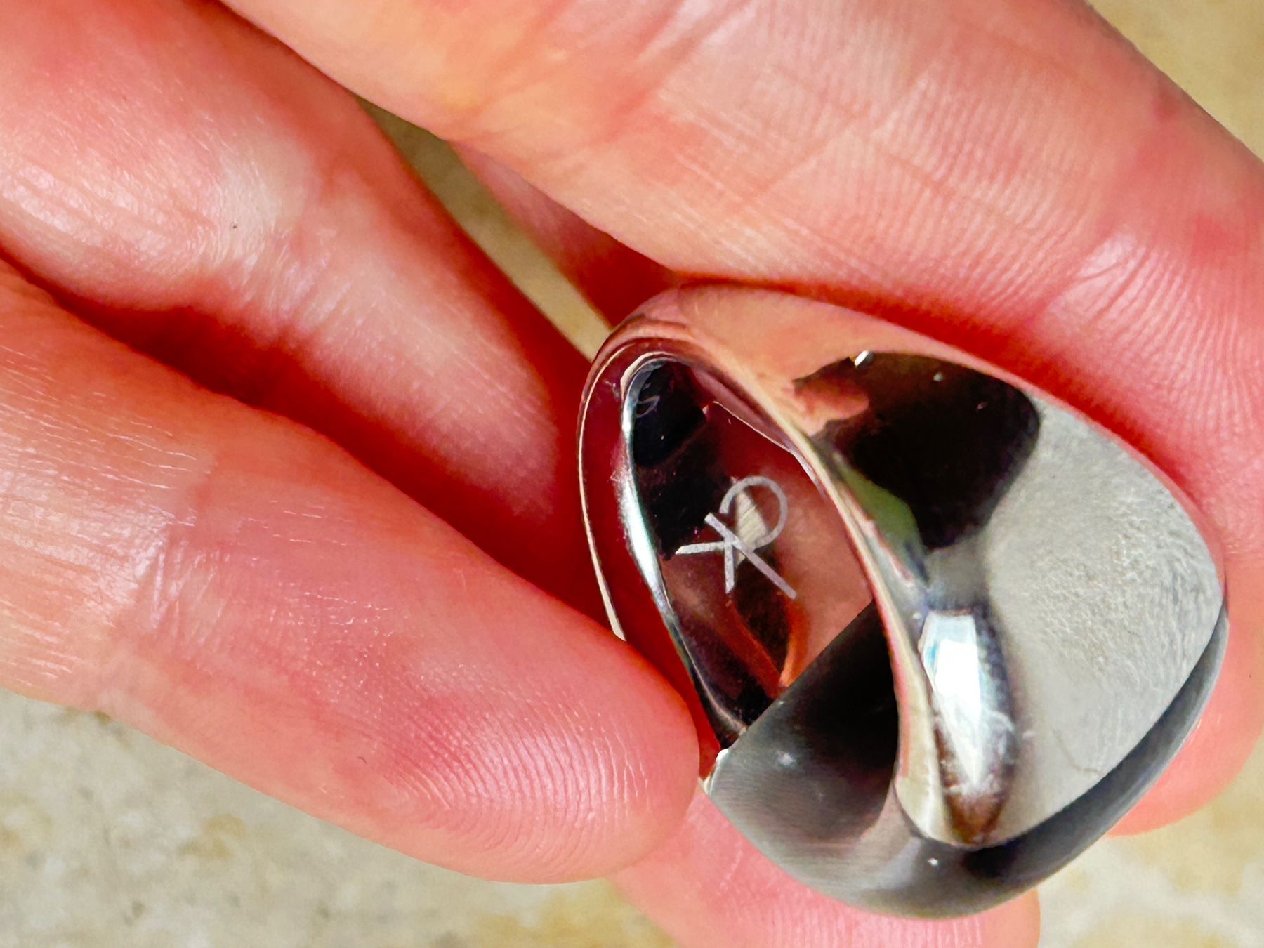 Calvin Klein Anelli: Calvin Klein Ring GREY SCHIMMER (55) – Usato da Dittingen venduto da Bellevista 8