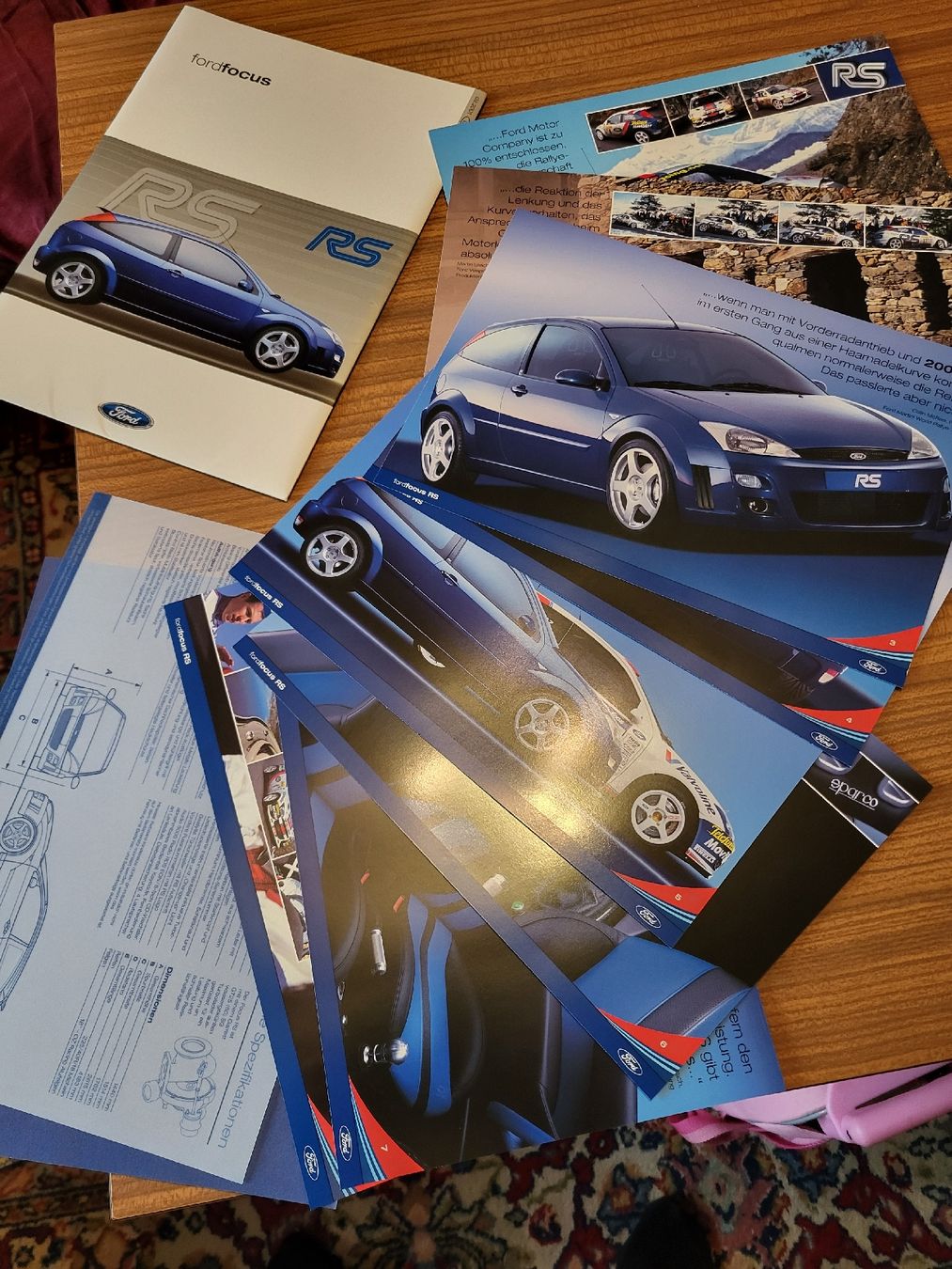 Ford Dokumente: Ford Focus RS Prospekte, selten! Mk I – Gebraucht aus Seltisberg von Essex3 2