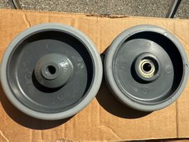 Gummirad Kugellager ⌀ 125mm Breite 30mm Loch13mm NEU NP 25.-