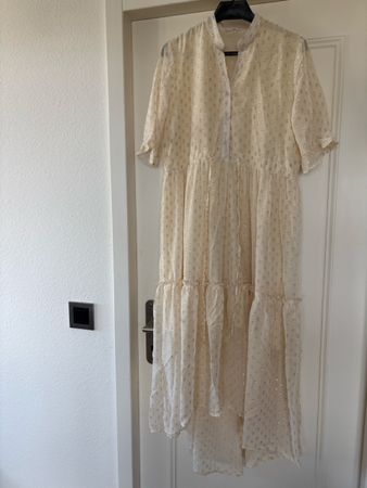 Robe blanc cassé avec pois or taille unique