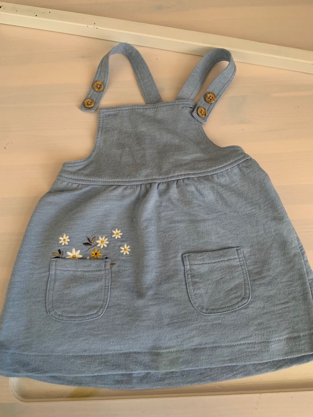 Kleider & Röcke: Latzkleid 74 hellblau – Gebraucht aus Birmensdorf ZH von maca8485