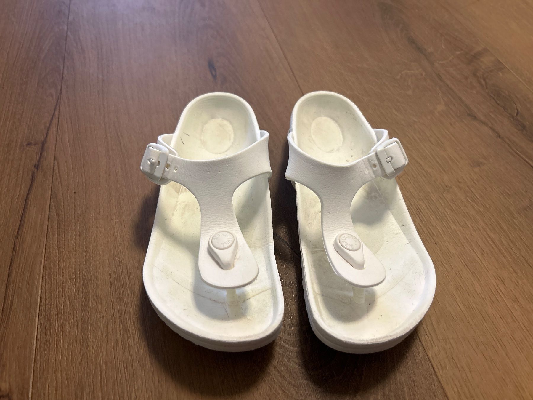 Birkenstock Scarpe per ragazze: Birkenstock Flip Flops Badeschuhe Gr 33 – Usato da Regensdorf venduto da Spyke55 2