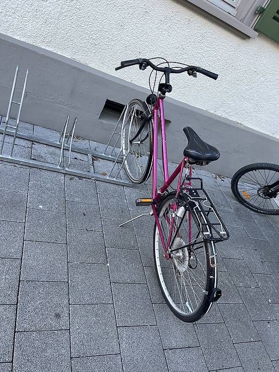 Velos: Bahnhof Velo – Gebraucht aus Wichtrach von Honduras