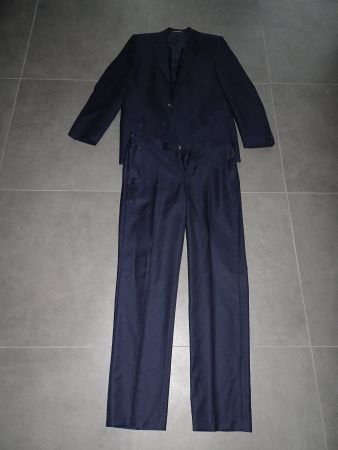 Anzug Digel, Dunkelblau, Grösse 50, Top Zustand!