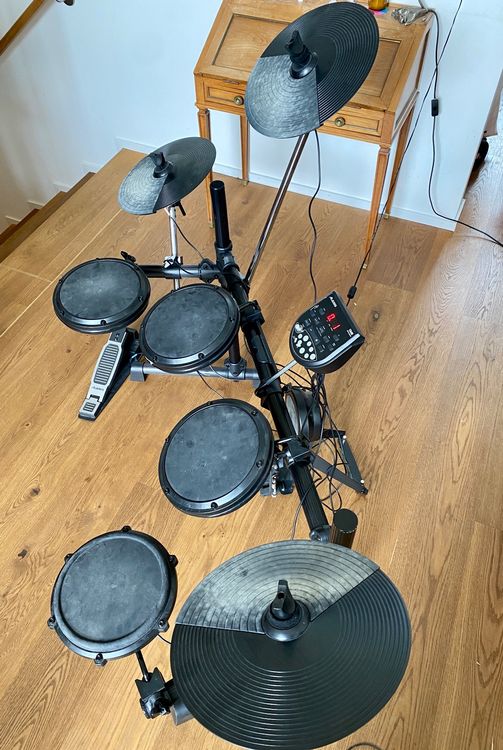 Guy-Tech Alimentatore AC/DC Compatibile Con Alesis DM6, DM10 E Studio Kit – Spina Europea, Protezione Integrata - 3