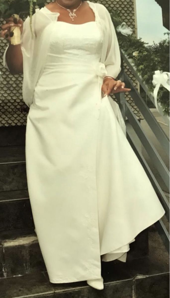 Vestiti: Hochzeitskleid XL / 46 – Usato da Ulisbach venduto da sasha6 3