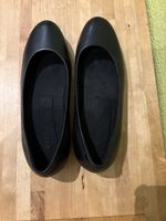 Ballerine Ecco en cuir noir neuve