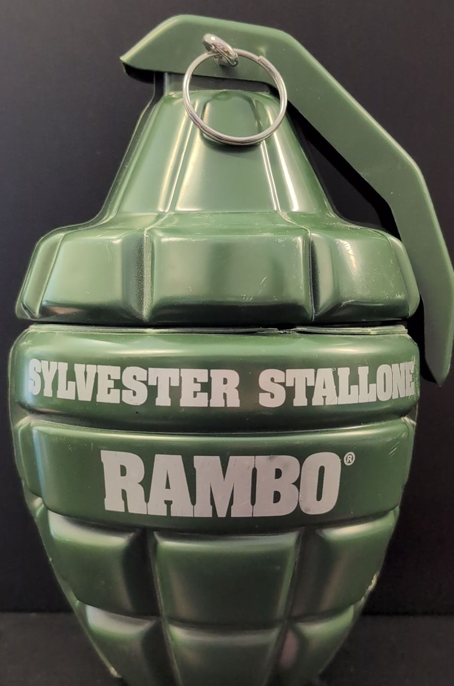 Alle DVDs: Grenade Rambo Sylvester Stallone - Objet de collection – Gebraucht aus Lausanne von Station84