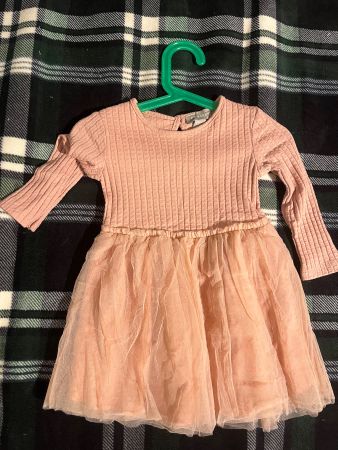 süßes rosa Kleid mit Tüllrock, Größe 86
