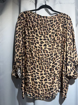 Damenbluse mit Fledermaus-Kurzarmen – 20% Seide – Leo