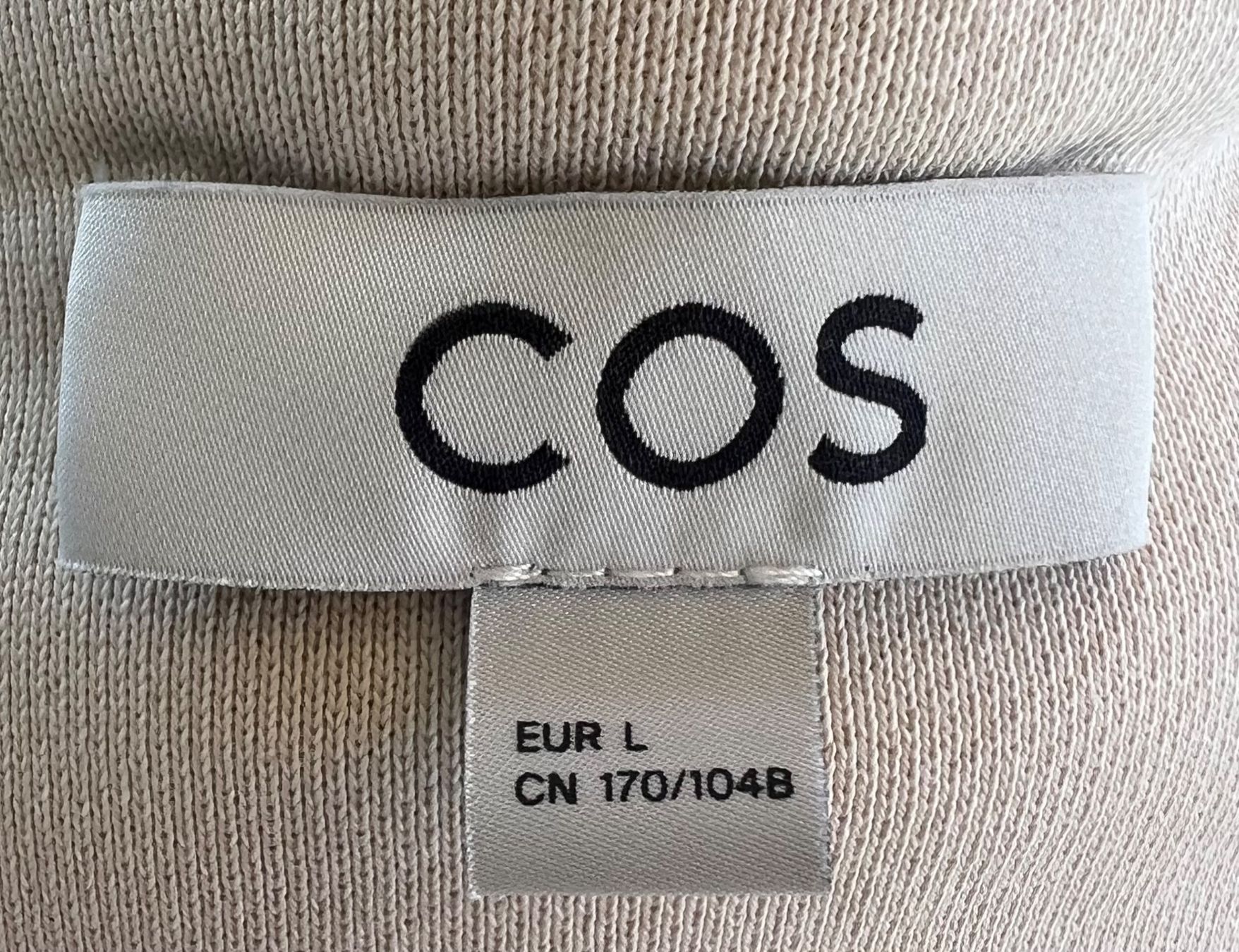 Cos T-shirt: COS Beige Oberteil kurzarm Oversized, Grösse L – Usato da Kilchberg ZH venduto da jul_d2j2 3