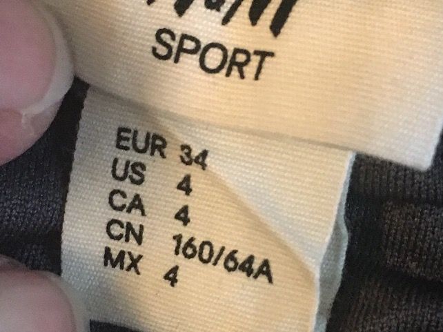 H&M Pantaloni: Shorts – Usato da Luzern venduto da Willimaus 2