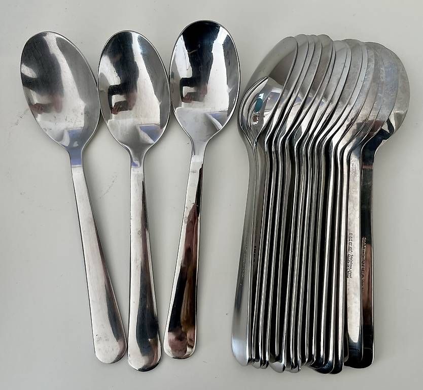 Set di posate: Set posate Ikea – Usato da Lugano venduto da luc_xdg5 1