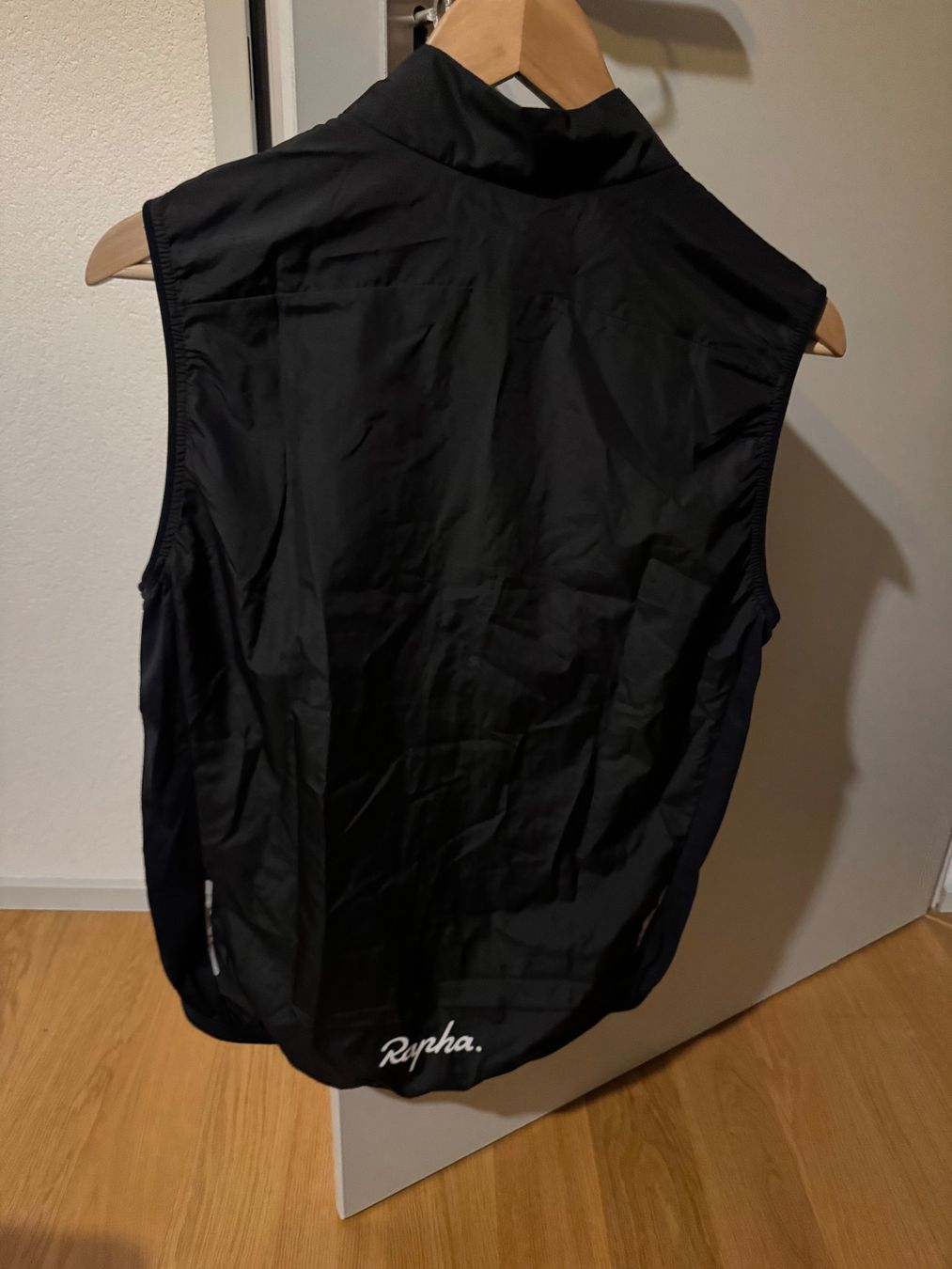 Rapha Gilet & Giacche: Rapha Weste schwarz,  Grösse M – Nuovo (secondo la descrizione) da Zürich venduto da DIESCHM 1