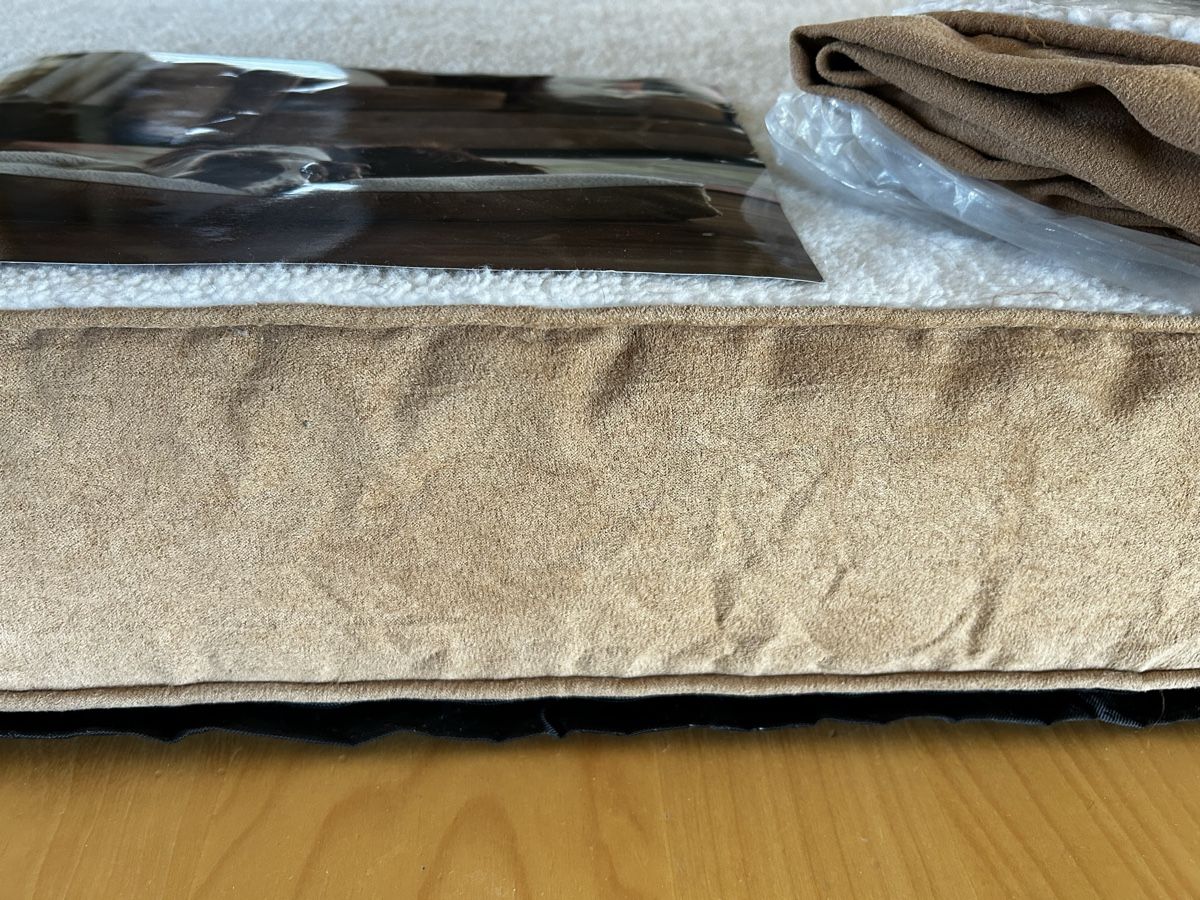 Cucce & Letti: Hunde Liege Matte Bett – Usato da Waltenschwil venduto da Hendi 4