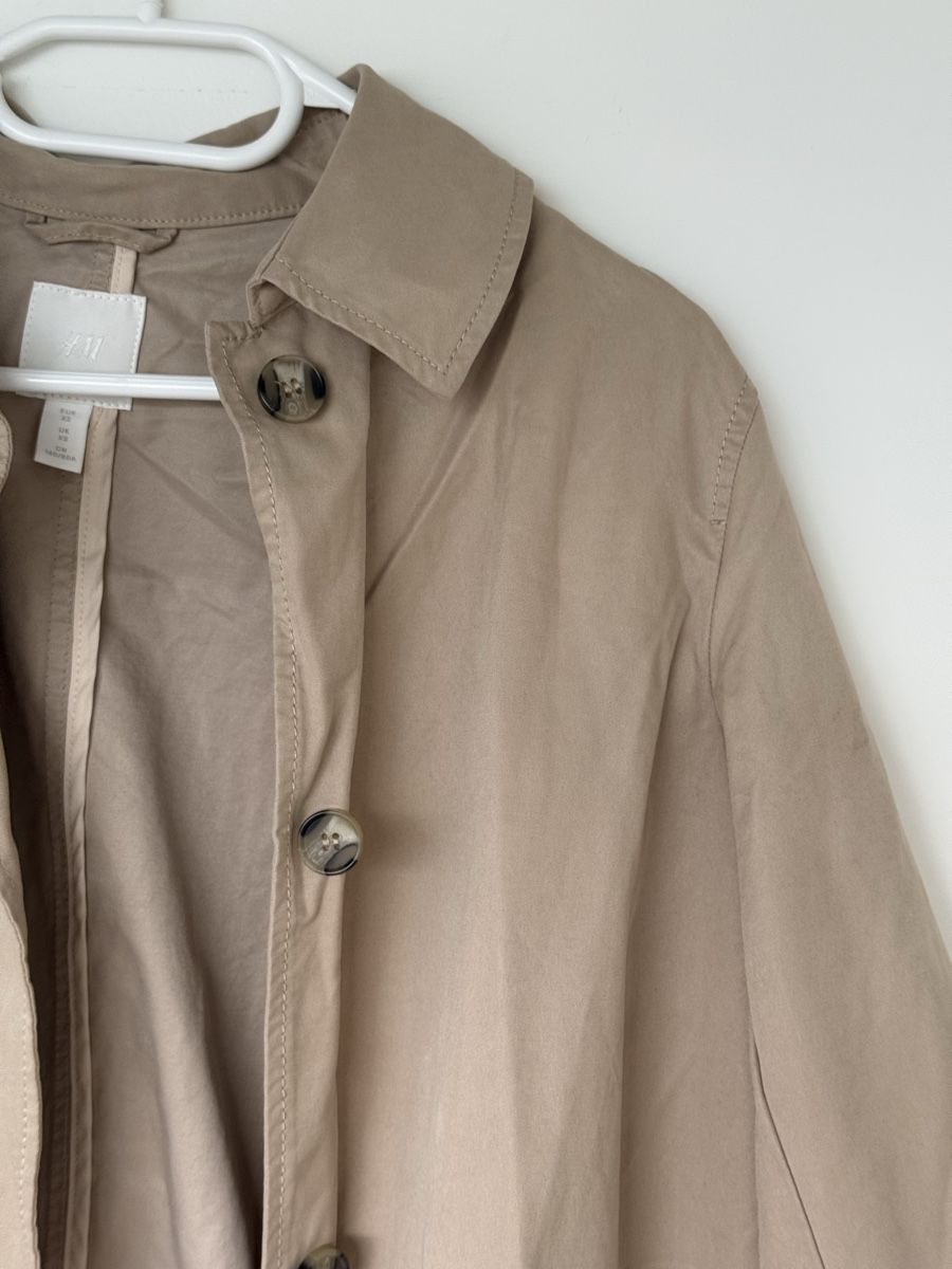 H&M Cappotti: Trench-coat – Usato da Monthey venduto da sen_6ckr 2