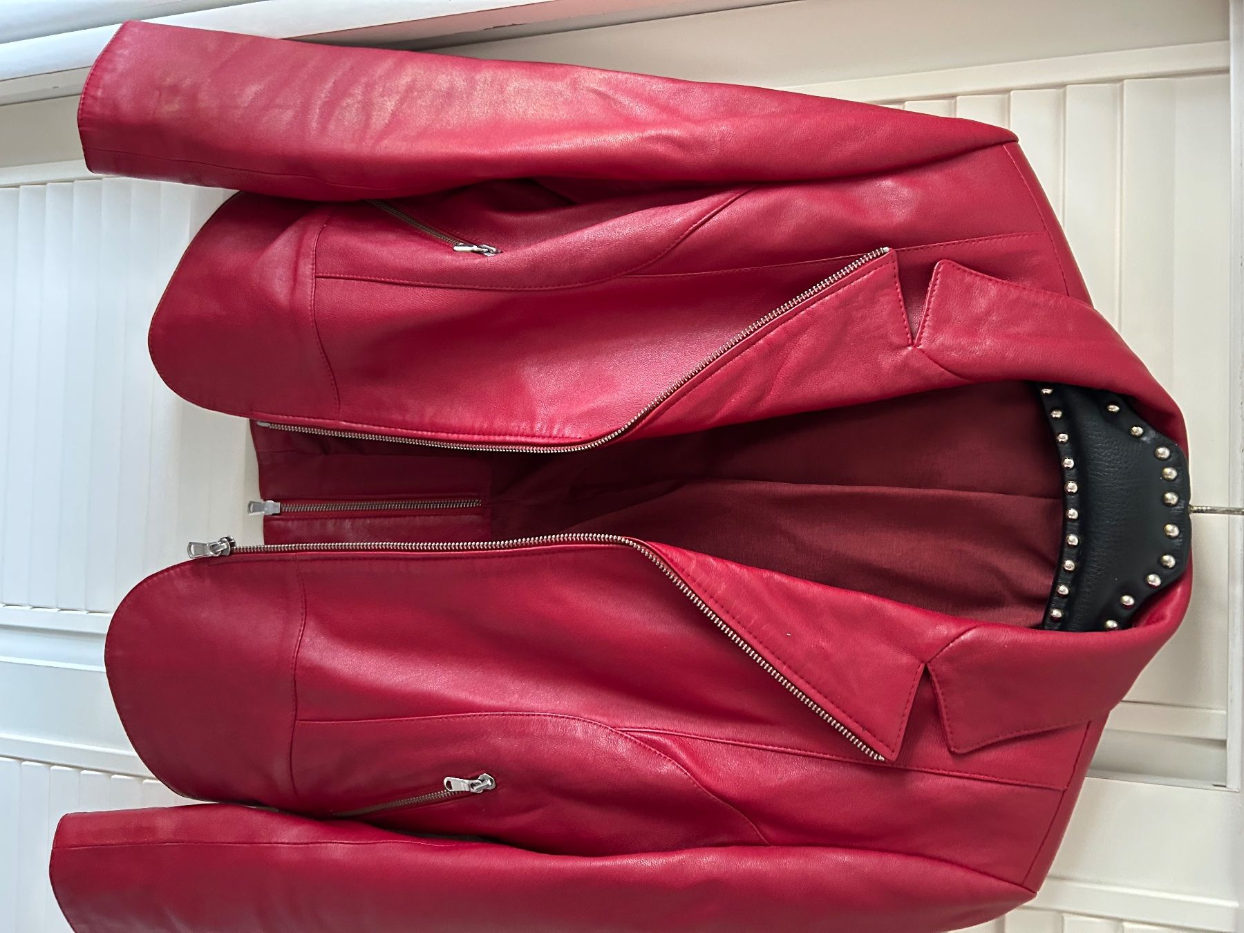 Giacche: Lederjacke rot Grösse 38 – Usato da Olten venduto da Pablo7 6