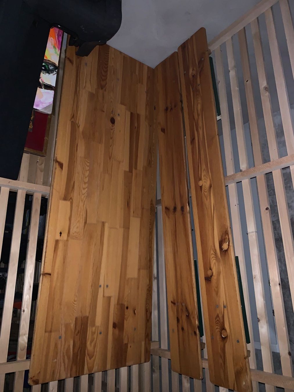 Set di tavolo e panche: Neuwertige Festbankgarnitur – Usato da Kriens venduto da Jumper88