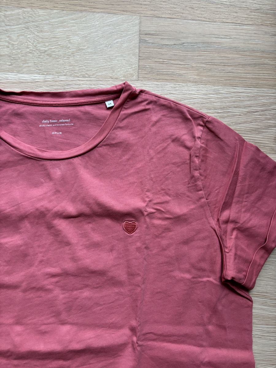 Opus T-shirt: Shirt Opus Gr. 44 – Usato da Gwatt (Thun) venduto da Bioethanol01 1