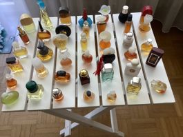 Grosse Sammlung Parfüm Miniaturen diverse Marken