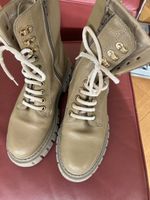 Helle Stiefeletten aus schönem Leder Grösse 39 von Pertini