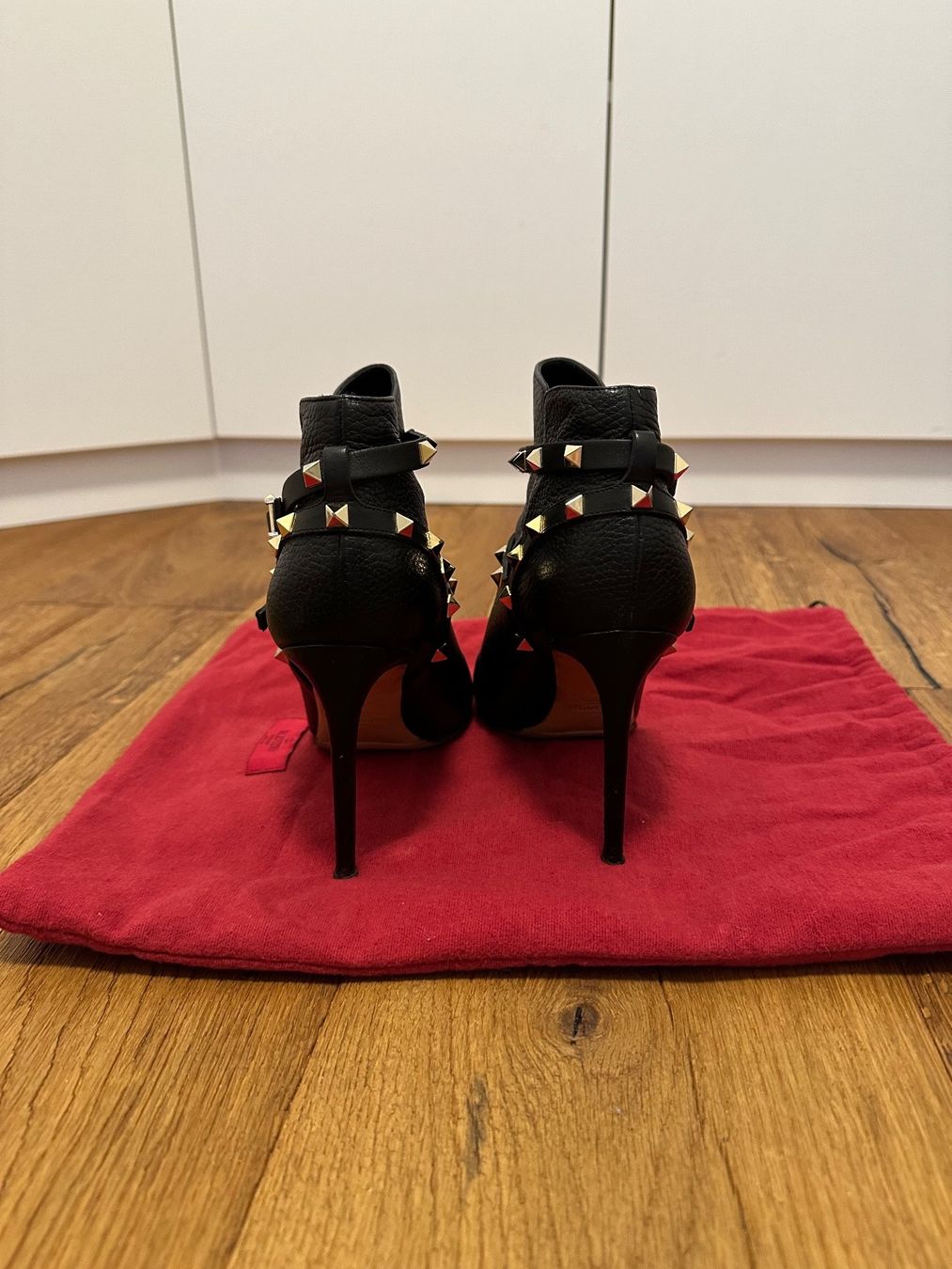 Valentino Chaussures femmes: Valentino Ankle Boots, size 39,5 – D'occasion à Küssnacht am Rigi par hor_dpb7 1