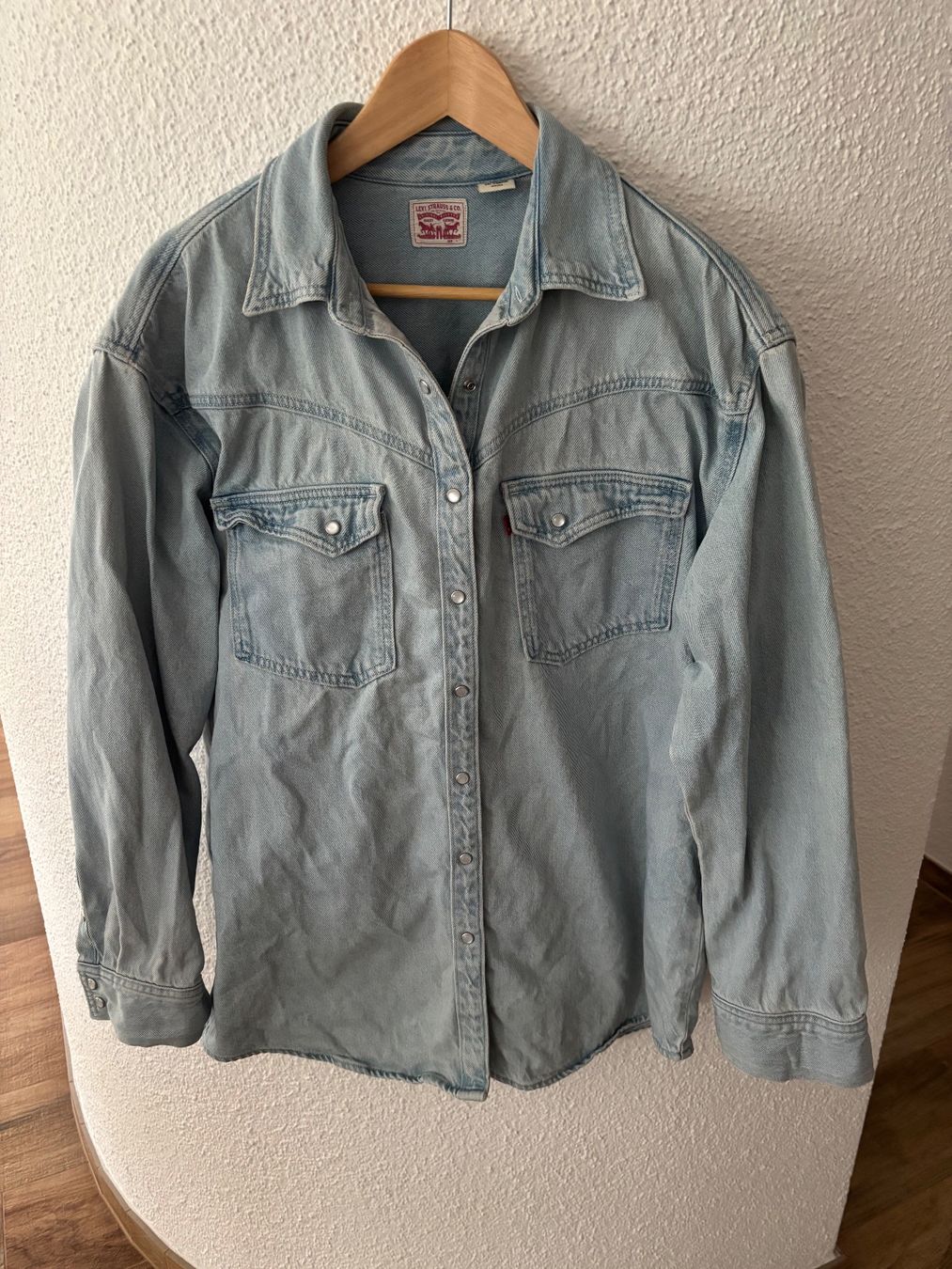 Levi's Giacche: Levi‘s Jeansjacke – Usato da Enggistein venduto da THE-IGOR