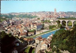 FRIBOURG Vue générale avec Pont Zaehringen