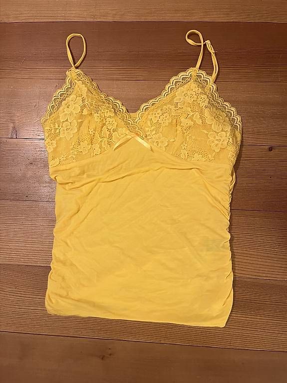 Top: Spitzen Trägertop – Usato da bern venduto da celio777