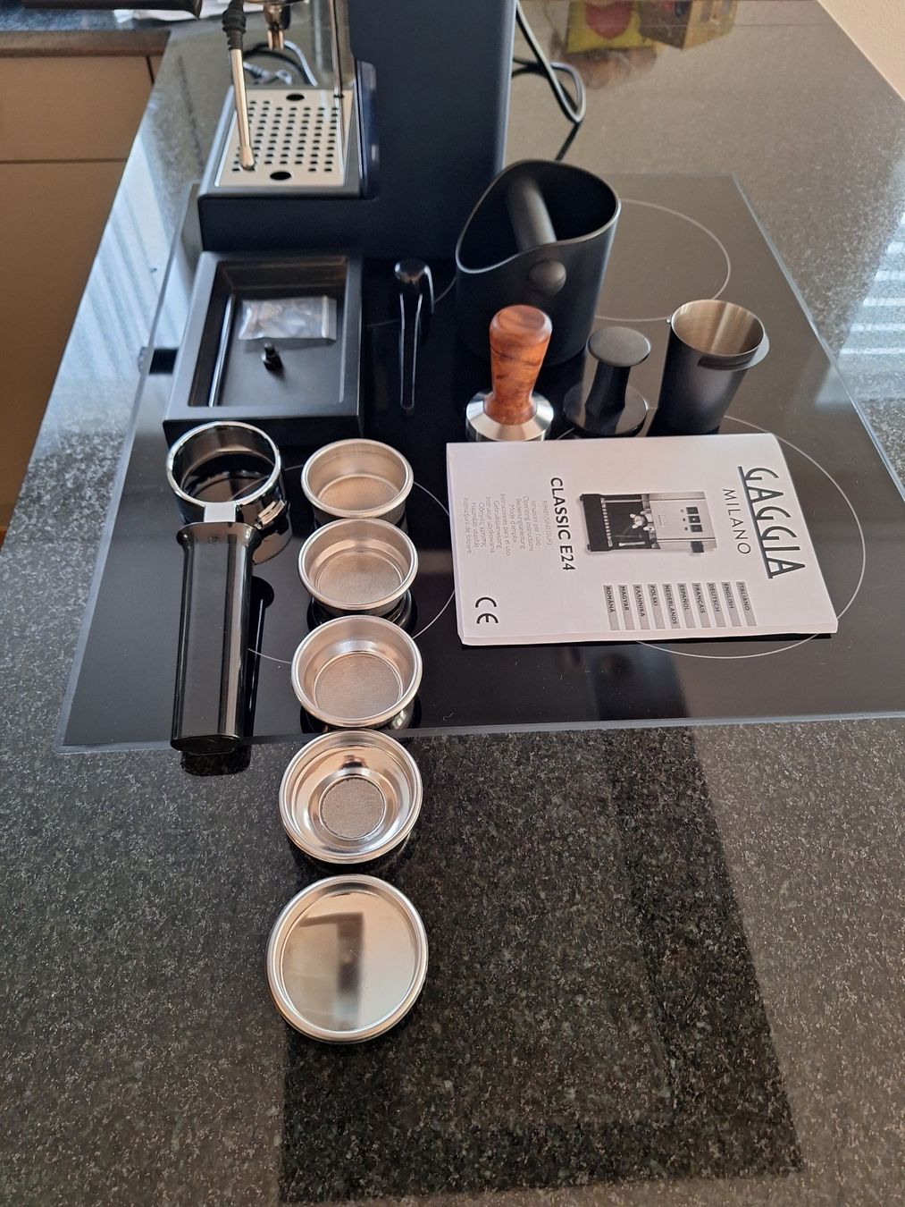 Gaggia Macchine per caffè & Macchine per espresso: Gaggia Classic E24 inkl. Zubehör – Usato da Rüti ZH venduto da nad_98lh 2