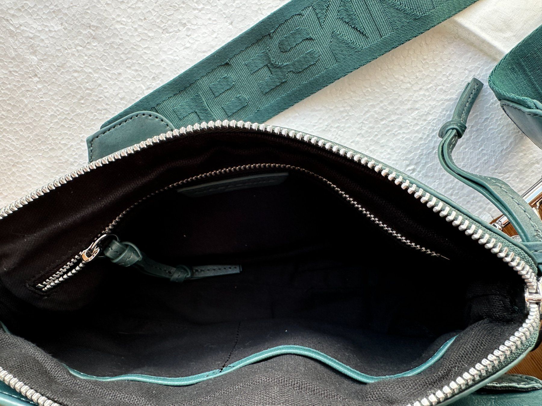 Liebeskind Borse da donna: Tasche Liebeskind Leder Clarice neu – Nuovo (secondo la descrizione) da Gümmenen venduto da FelizitasHermann 3