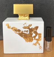 Ylang in Gold von M. Micallef