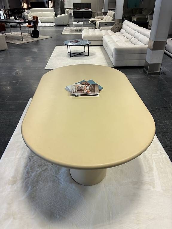 Tische: Designer Tisch – Gebraucht aus Fahrwangen von eli_kc5y 1