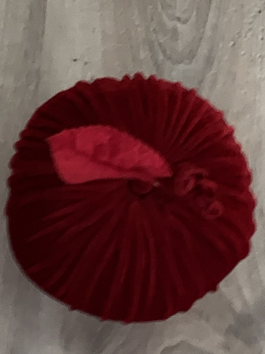 Tutte le decorazioni: Grosser roter Samt Apfel, Dekor, 24 cm – Usato da Nunningen venduto da silvermoon68 4